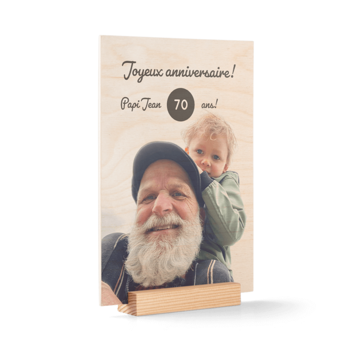 Carte en bois avec porte-menu