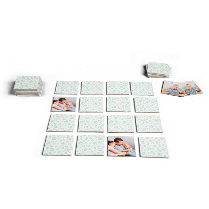 Jeu memory avec photos de famille