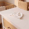 Bonnet Vincent sur la table