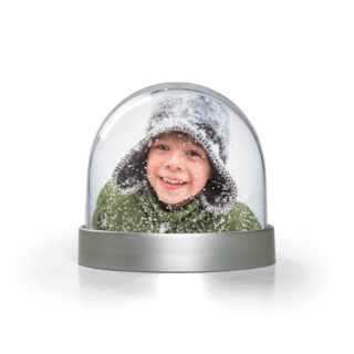 Maak 't persoonlijk met een gepersonaliseerde sneeuwbol! Maak 't persoonlijk met een gepersonaliseerde sneeuwbol!