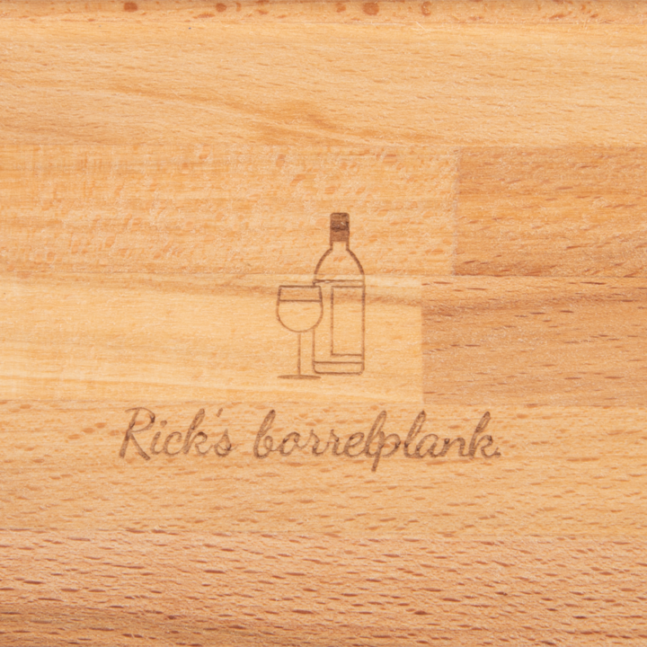 Borrelplank met tekst